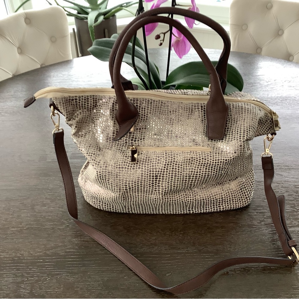 Crafted Textured Tote Bag with Brown Trim - Picture 3 of 5
